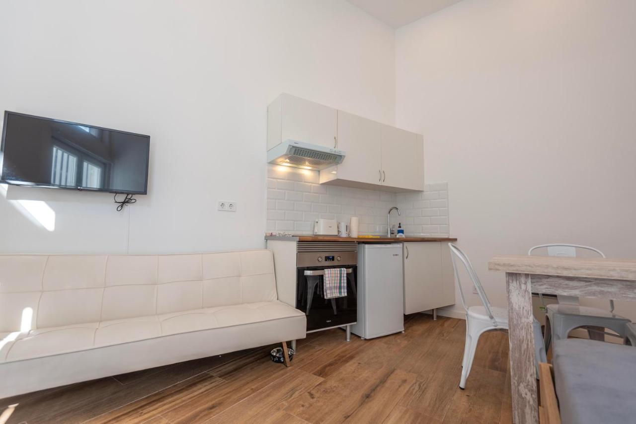 New 1 Min Metro, Cozy 1 Bed Close To Downtown, Wifi A Мадрид Екстериор снимка